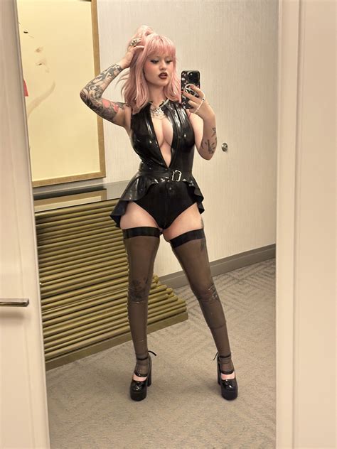 willow neptune; futch freak