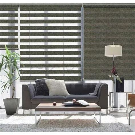 Pvc Living Room Zebra Roller Blind At ₹ 100square Feet In Kochi Id