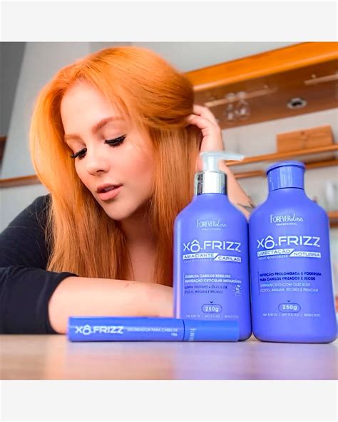 Riachuelo Kit Xô Frizz Completo Forever Liss