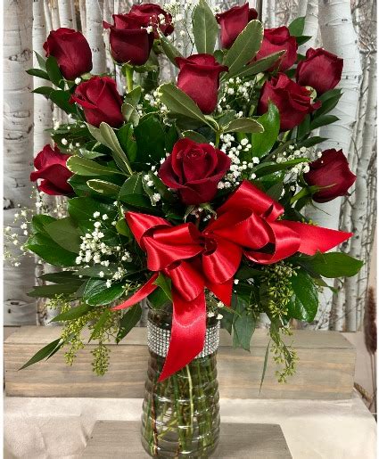 Dozen Red Roses Arrangement In Bend OR AUTRY S 4 SEASONS FLORIST