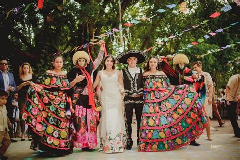 Trajes regionales mexicanos Descubre la riqueza cultural de México a