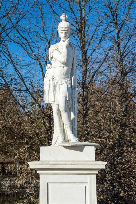 Statua Di Un Uomo Mitologico Fatto Di Sabbia Fotografia Stock