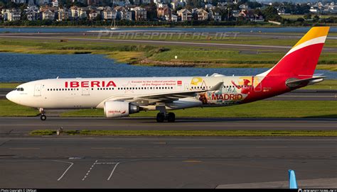 EC MJA Iberia Airbus A330 202 Photo By OMGcat ID 1197440