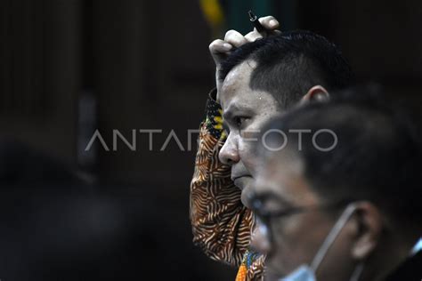 Sidang Lanjutan Napoleon Bonaparte Antara Foto