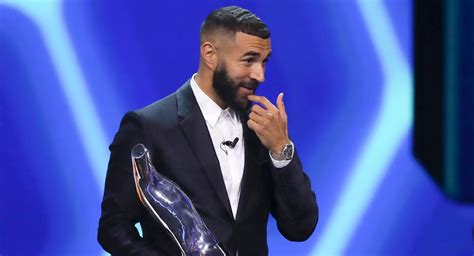 El francés Karim Benzema se llevó el premio al Mejor Jugador de la UEFA