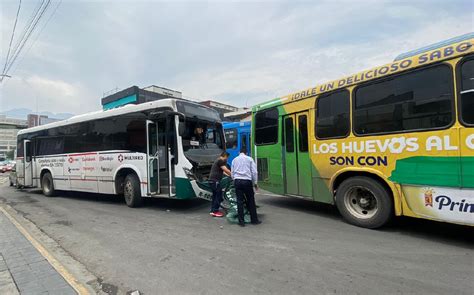 Choques Por Alcance Provocan Caos Vial En Nuevo Le N Telediario M Xico