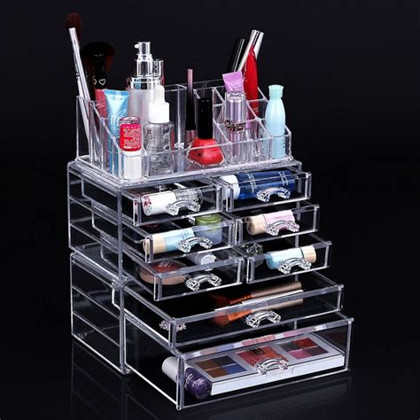 The Best Makeup Organizers For Your Countertop