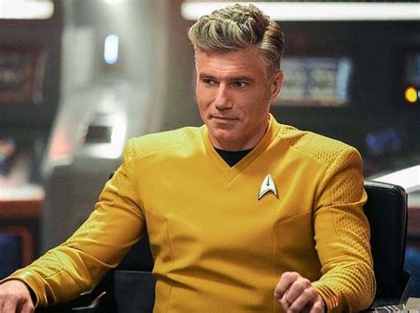 Anson Mount As Captain Pike Star Trek Costume Star Trek New Star Trek