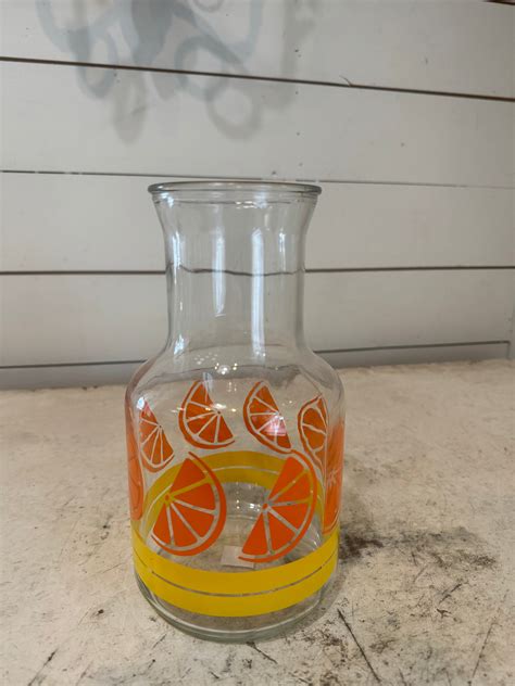 Vintage Libbey Of Canada Juice Carafe Pitcher Orange Slices Yellow Des Jami Ray Vintage