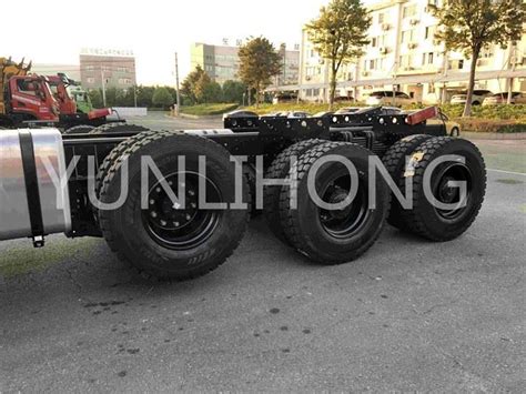 China 10x4 Truck Mounted Crane With 20 Tons Knuckle Boom Crane