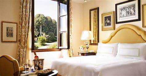 9 Fabulous Florence Hotels For All Travelers