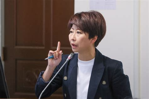 黃偉哲將入新內閣？陳亭妃闢謠：賴清德稱所有縣市首長都會做滿任期 風傳媒