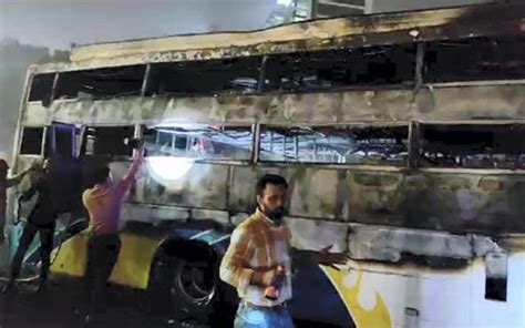 2 Dead 12 Injured As Moving Sleeper Bus Catches Fire In Gurugram