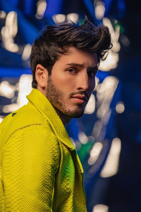 sebastian yatra  sebastian yatra perform   video series