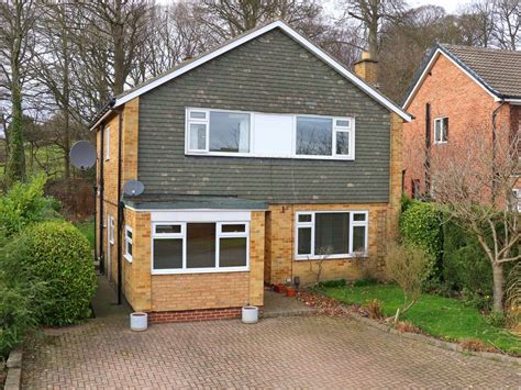 4 Bed Detached House For Sale In West End Drive Horsforth Leeds West