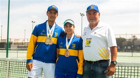 Conquista oro histórico en tenis para la UANL Vida Universitaria