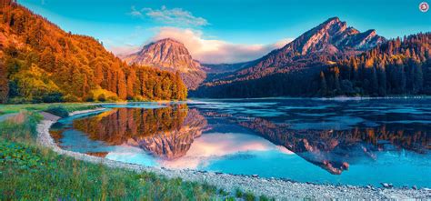 Swiss lake Obersee, Switzerland | Switzerland photography, Switzerland wallpaper, Switzerland cities