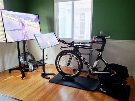 Pin By Jan Reece On Indoor Cycling Workout Room Home Bike Room Gym