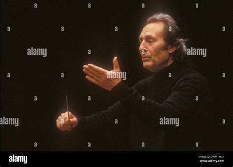 3828797 Carlo Maria Giulini; (add.info.: Rome 1989. Conductor Carlo ...