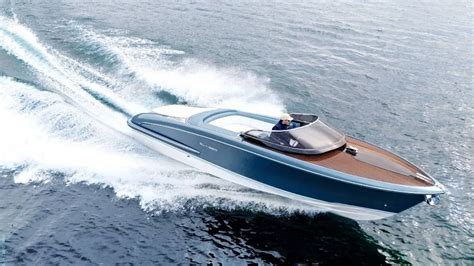 Riva El Iseo Fully Electric Motor Yacht Wordlesstech