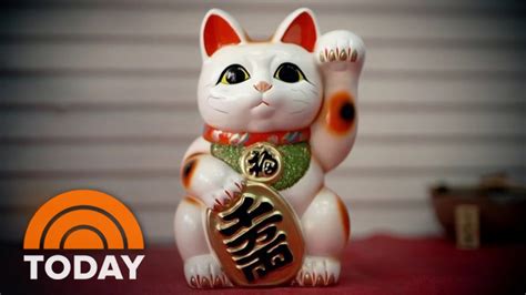 Whats The Story Behind Japans Lucky Cats YouTube