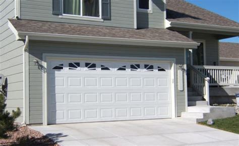 About Lakewood Garage Door Repair