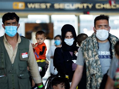 Pa Gov Tom Wolf Embraces Afghan Refugees In His State Welcome Home