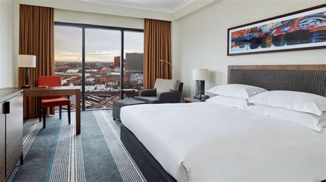 Luxury Rooms and Suites in Birmingham | Hyatt Regency Birmingham