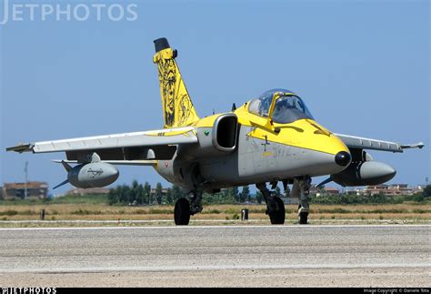 MM7163 | Alenia/Aermacchi/Embraer A-11A AMX | Italy - Air Force ...