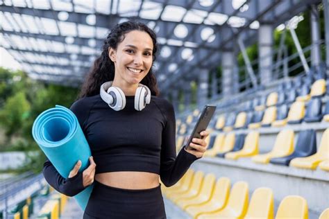 Premium Photo | Portrait of happy female athlete hispanic woman ...