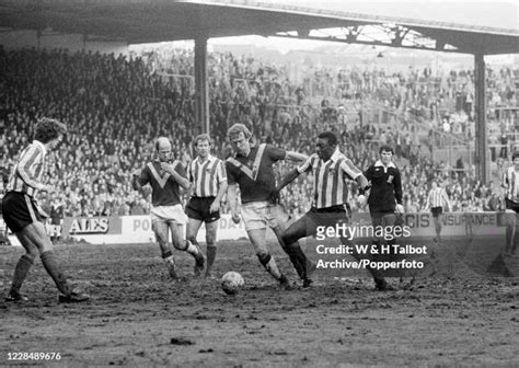 Stoke City 1979 Football Photos and Premium High Res Pictures - Getty ...