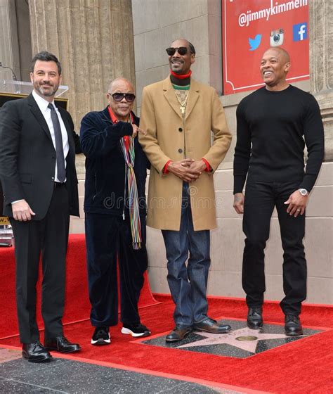 Jimmy Kimmel Quincy Jones Snoop Dogg And Dr Dre Foto De Stock