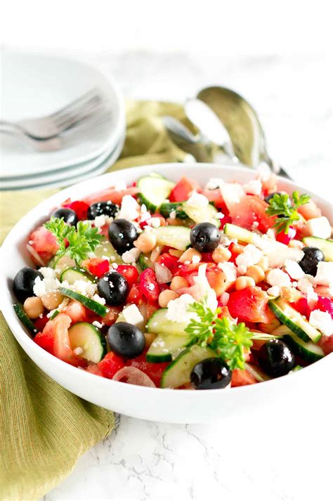 Best Greek Salad Easy Mediterranean Salad Delicious Meets Healthy