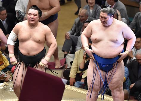 大相撲夏場所：日馬富士に土、逸ノ城が金星 毎日新聞