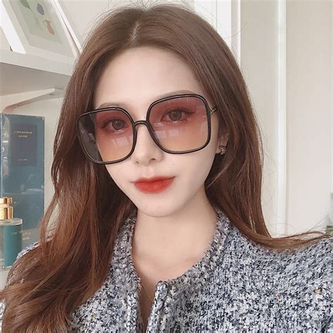 Influencer Fengfan Same Style Glasses Female Triangle Cat Eye