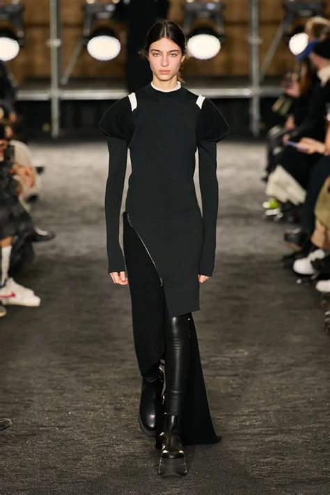 Sacai Fall/Winter 2023 - Paris Fashion Week Men’s - fashionotography