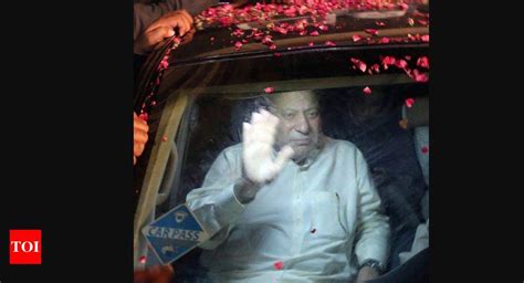 Nawaz Sharif Back In Jail After Massive Show Of Strength Times Of India