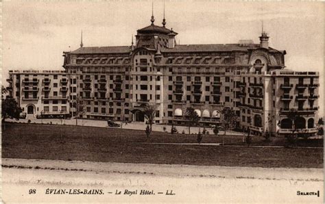 Evian les Bains Le Royal Hotel à Évian les Bains Cartorum