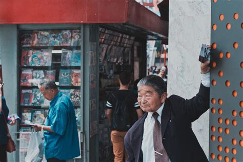 Cum Se Numesc Locuitorii Chinei? „Chinezi” Sau „chineji”?