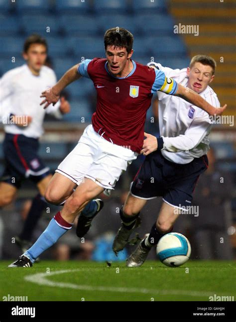 Aston Villas Ciaran Clark And Ipswich Towns Paul Murphy Hi Res Stock