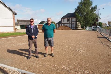 Un City Stade En Cours De Construction Bacquepuis