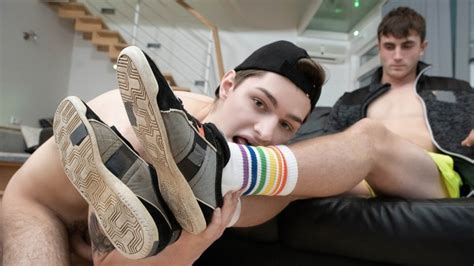 Sneakers Socks And Feet Bro Bromo Gay Porn Video Gaymobile Fr