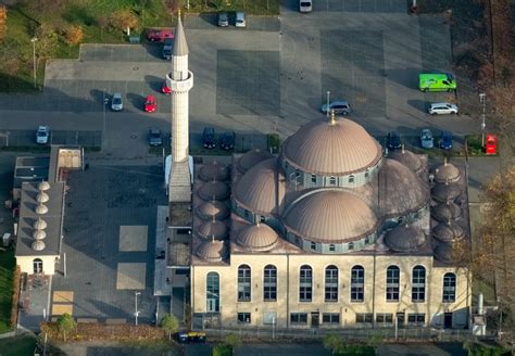 Duisburg Aus Der Vogelperspektive Geb Ude Der Ditib Moschee An Der