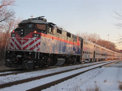 An Eastbound Morning Metra Heritage Corridor Commuter Train Arrives