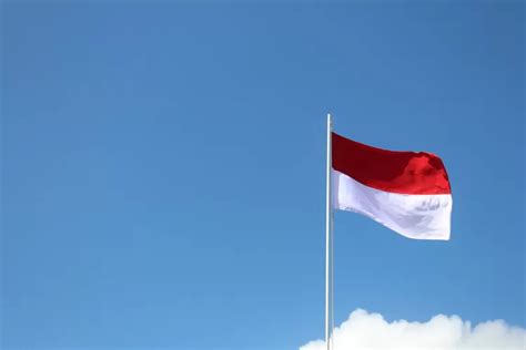 Jangan Sampai Keliru Berikut 5 Cara Pengibaran Bendera Merah Putih Yang Benar Jelang 17 Agustus