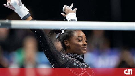 Simone Biles Conquista T Tulo Ap S Paragem De Dois Anos E Bate Recorde