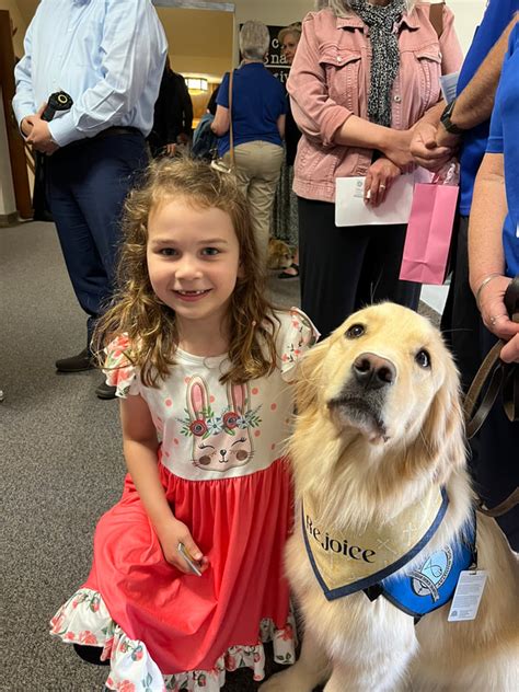 St Pauls Janesville Wisconsin Welcomes Rejoice Comfort Dog