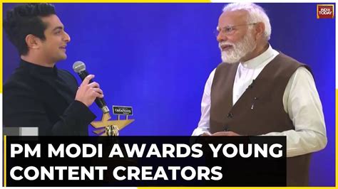 PM Modi Presents First Ever National Creators Award In 20 Categories