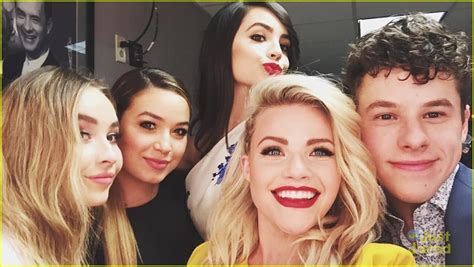 Full Sized Photo Of Sabrina Carpenter Sofia Carson Nolan Witney Kelsea