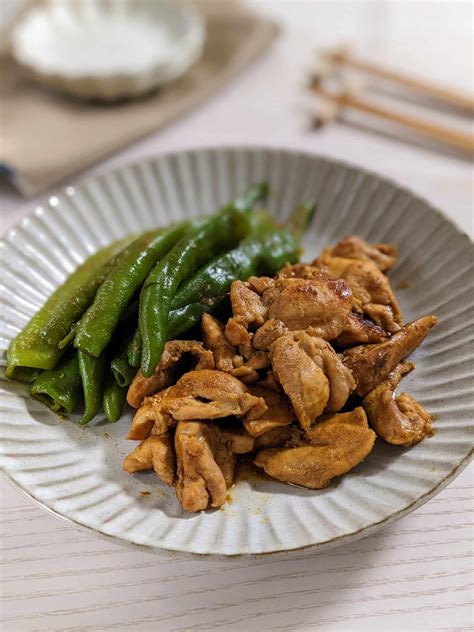 【鶏もも肉とシシトウのガラムマサラ蒸し焼き】麺つゆとガラムマサラの感動の出会い。 くにこキッチン♡からだにやさしい、おいしいごはん